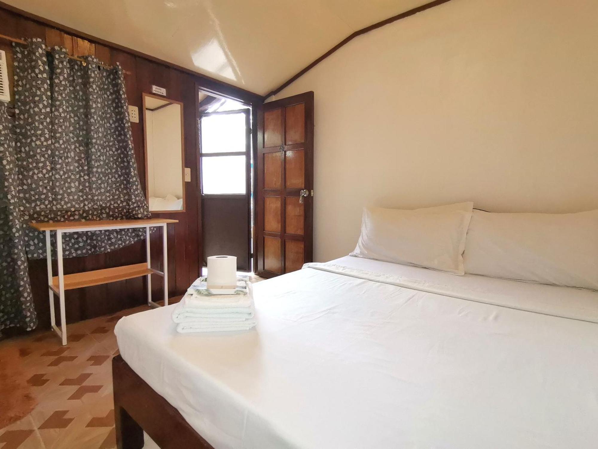 Lady Ghagha Room Rentals San Vicente  Exteriör bild