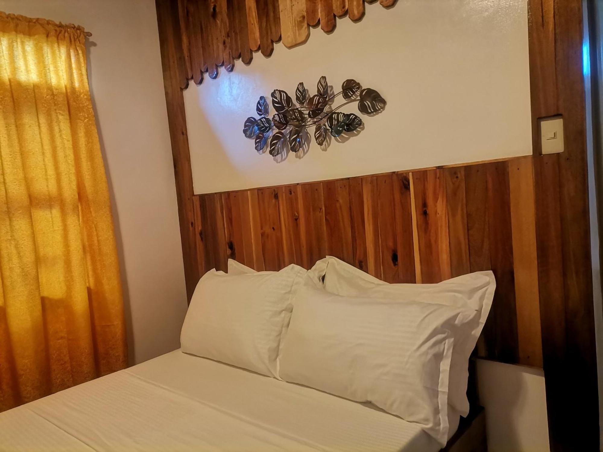 Lady Ghagha Room Rentals San Vicente  Exteriör bild